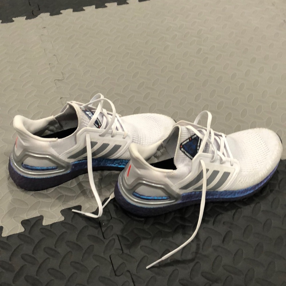 Adidas ultra boost size 9.5